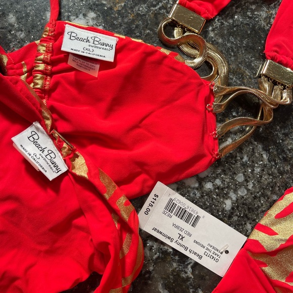 Like new, NWOT 3 piece Beach Bunny bikini XL tops, L bottoms - Picture 10 of 14
